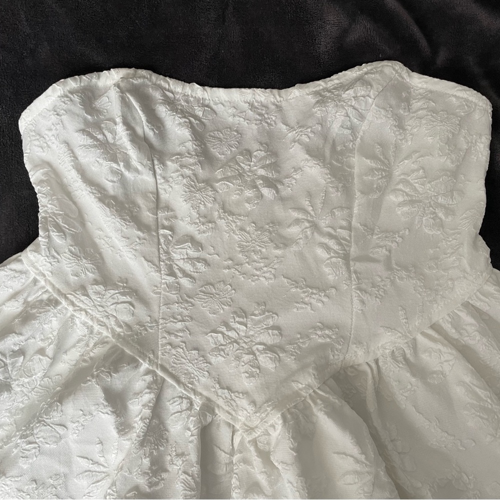 Strapless White Baroque Mini Dress in Petite Large - Picture 8 of 9